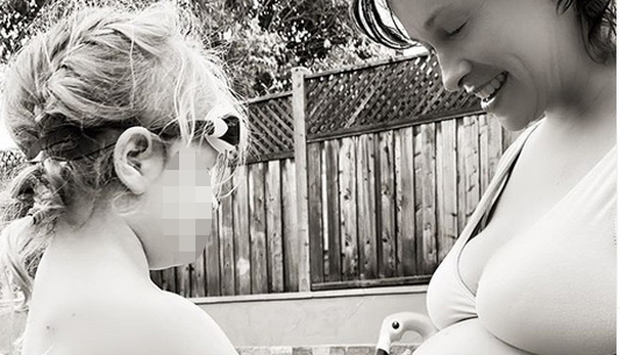 Alanis Morissette con la figlia Onyx Solace (Instagram)