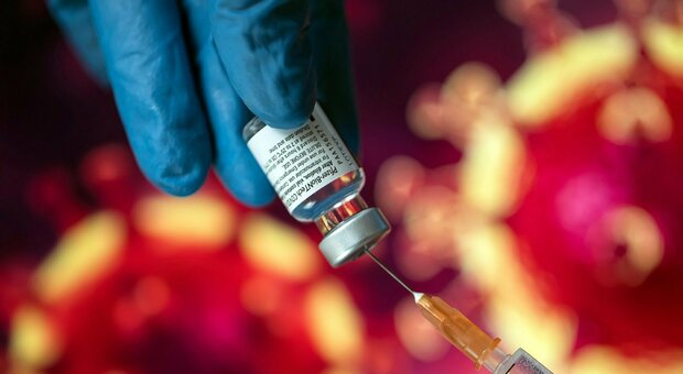 Vaccino, Pfizer annuncia piano per limitare i ritardi a 7 giorni