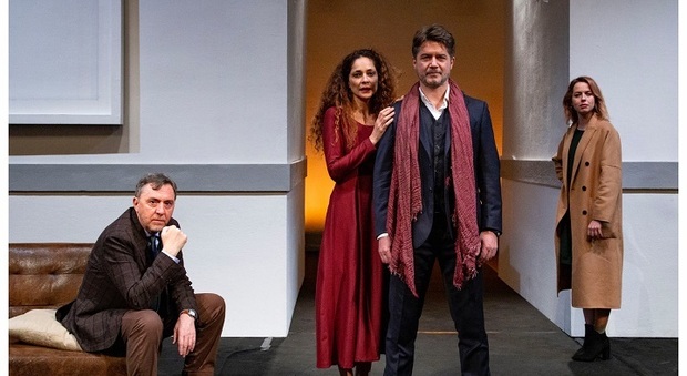 "Mi amavi ancora": Ettore Bassi e Simona Cavallari al teatro Bobbio