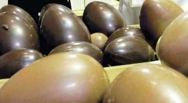 Uova di cioccolato, dalle antiche decorazioni su quelle di gallina al dolce di cacao