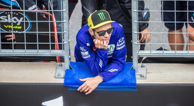 Valentino Rossi torna già in pista: "La gamba fa male ma posso guidare: voglio provarci"