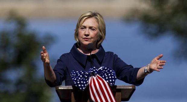 Gli Usa accusano: "Gli hacker russi violarono ​l'e-mail personale di Hillary Clinton"