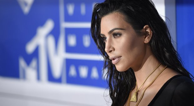Kim Kardashian e Kayne West, coppia hot agli Mtv Video Music Awards