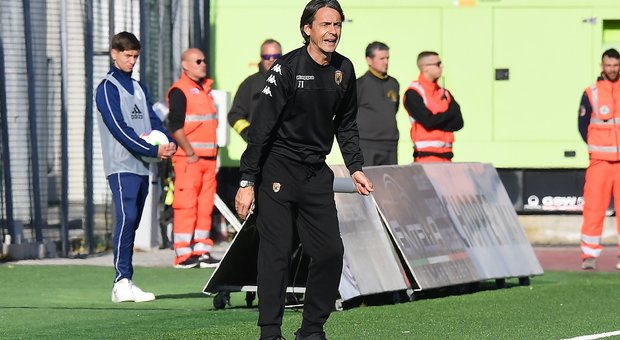 Benevento, Vigorito blinda il tecnico: «Con Inzaghi per restare in serie A»