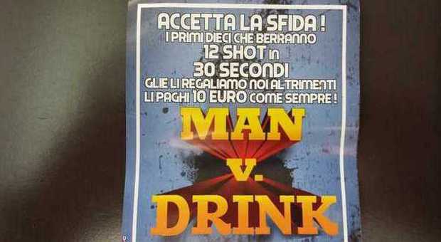 Man vs Drink, folle sfida tra studenti nei bar: bere 12 bicchieri di liquore in 30 secondi