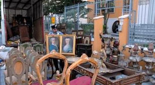 San Benedetto, blitz e controlli su un traffico di opere d'arte