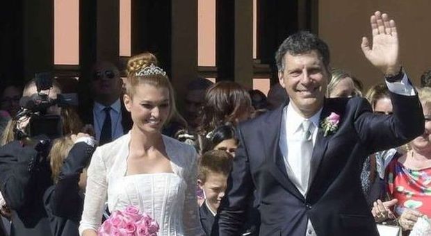 Fabrizio Frizzi e Carlotta, il sì dopo 12 anni: si erano conosciuti durante ''Miss Italia''