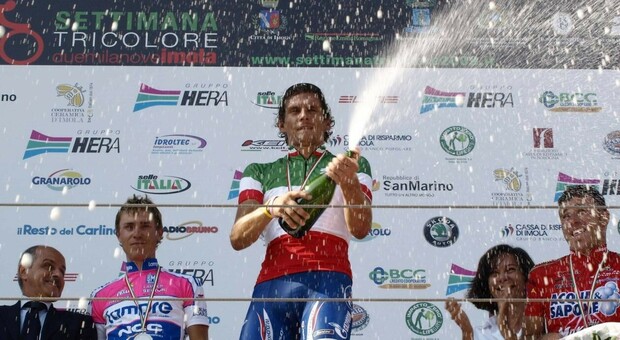 L'ex campione di ciclismo Filippo Pozzato ricoverato per Covid: «Avrei dovuto vaccinarmi prima»