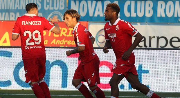 Serie B, Bari e Parma volano in testa. Tris del Pescara e cinquina del Perugia