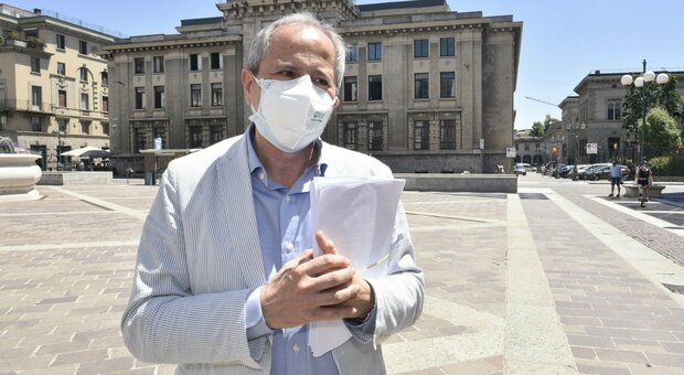 Covid, Crisanti: «Il mio piano per fermare il virus ignorato dal Governo»