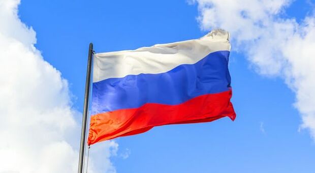 Russia, banca centrale vieta vendite allo scoperto su mercato domestico