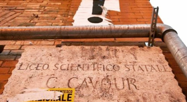 Roma, occupato il liceo Cavour: «È l'unico modo per farci ascoltare, abbiate fiducia in noi»
