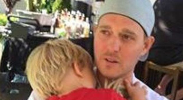 Paura per Michael Buble, il figlio di 22 mesi ricoverato con urgenza in ospedale