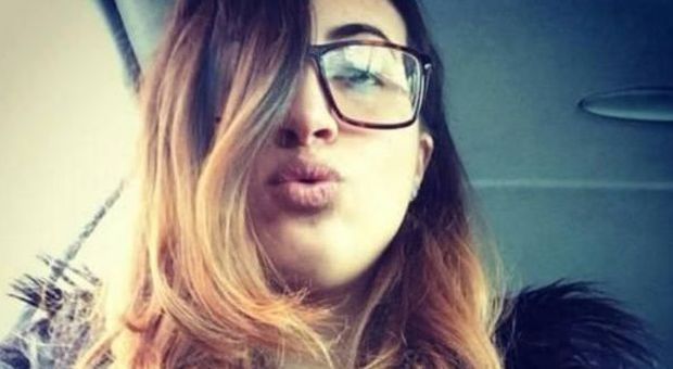 Salerno, studentessa uccisa dal bus. Voleva sposarsi l'anno prossimo