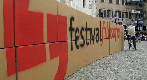 Modena, da venerdì il primo "Fuori Festival Filosofia": due giorni di mostre, musica e performance