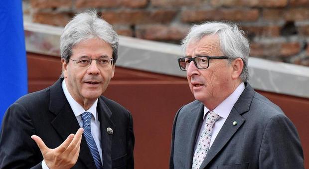 Elezioni, Juncker: «Ci prepariamo allo scenario peggiore, un governo non operativo in Italia». Gentiloni: «Può stare tranquillo»