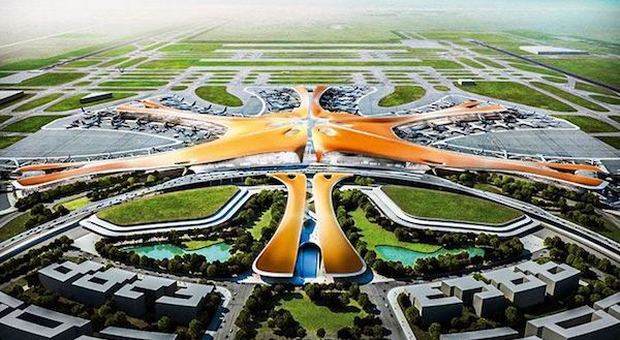 Pechino, apre l’aeroporto più grande del mondo firmato Zaha Hadid