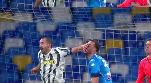Il Napoli ritrova l'anima con la Juve: «Rigore dubbio l'alibi dei perdenti»