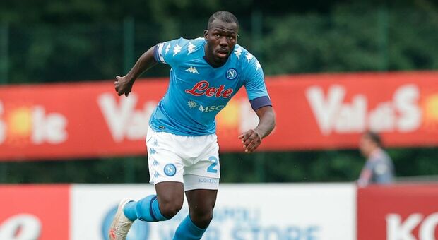 Koulibaly, out anche il Real Madrid: i blancos preferiscono Pau Torres