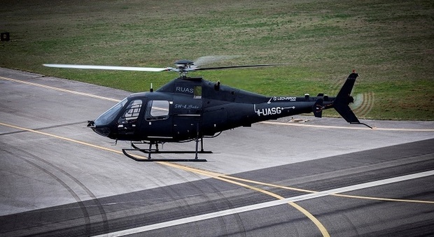 Leonardo: primo volo senza pilota per l'elicottero Solo made in Sud