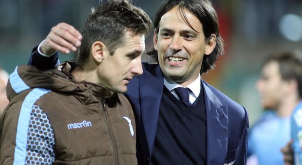 Lazio, Klose si allena e punta l’Inter. Matri scalpita sul web:«E’ tempo di tornare»