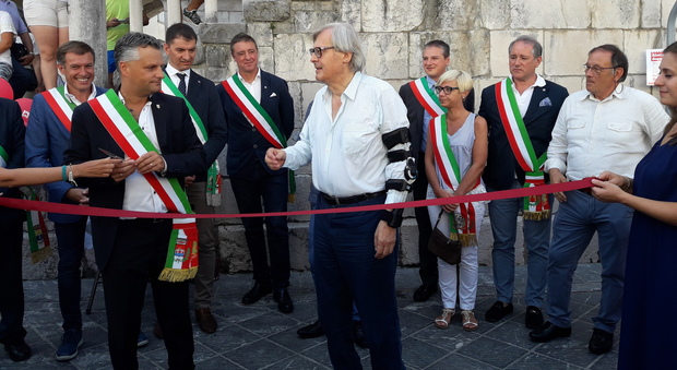 La festa dei borghi più belli del Fvg a Venzone con Vittorio Sgarbi