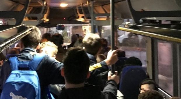 Autobus affollato