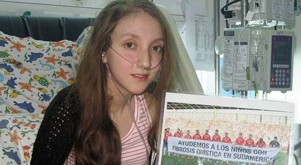 Cile, morta la ragazzina di 14 anni che aveva cambiato idea dopo avere chiesto l'eutanasia al presidente Bachelet