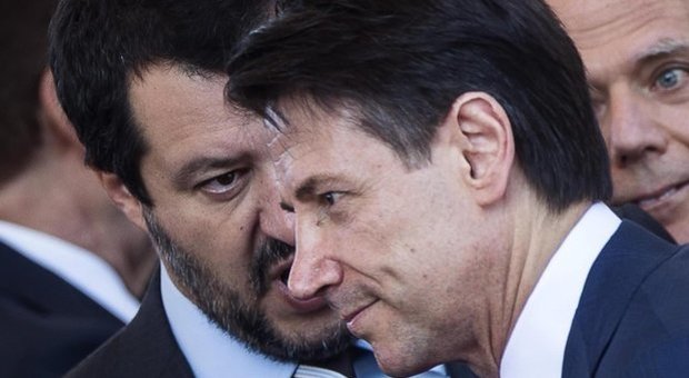Conte-Salvini, lite sul Russiagate. «Urgente chiarire». «Venga in Parlamento»