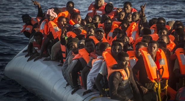 Allarme per l'accoglienza migranti, ma nessuno chiama il numero del Comune per segnalare anomalie