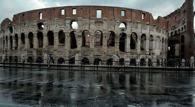 Temporale e caos a Roma: disagi, allagamenti e tamponamenti