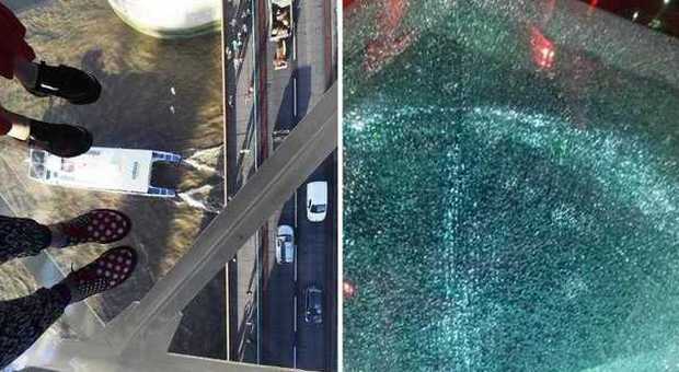 Tower Bridge: turista fa cadere bottiglia di birra, passerella in frantumi