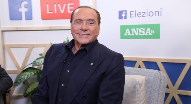 Berlusconi: «Giovedì manifestazione unitaria a Roma»