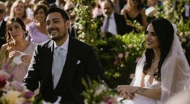 Ciro, l'attore del gruppo comico The Jackal si è sposato con Maura Iandoli: festa a Caserta