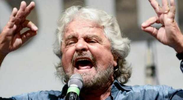 Beppe Grillo stanco della politica pensa al ritorno in tv
