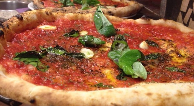 Pizza a domicilio, in Campania finisce l’embargo: ora le regole per il via libera