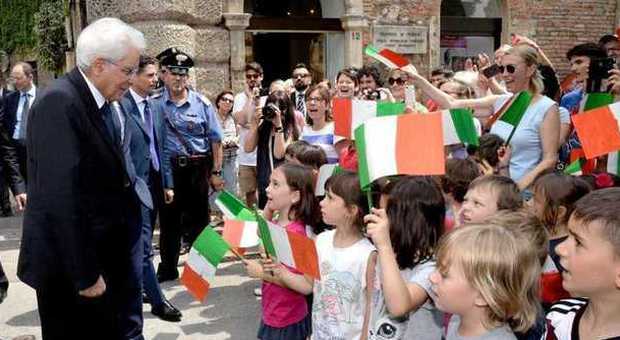 Immigrazione, il presidente Mattarella: «Siamo tutti chiamati alla solidarietà»
