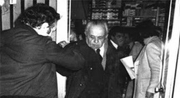 6 marzo 1978 L'estremista Anselmi ucciso durante una rapina all'armeria Centofanti