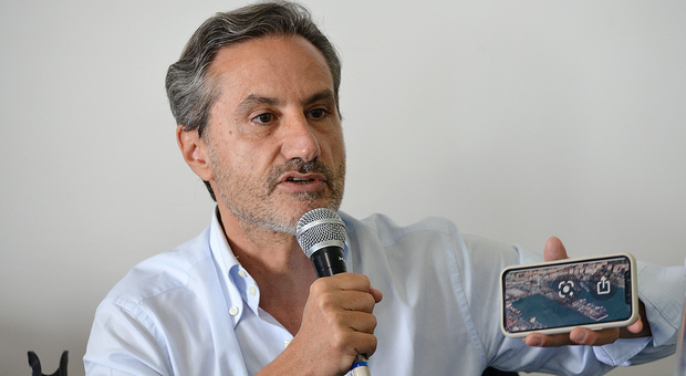 Caldoro: «De Luca vuole decidere su Napoli con i soldi della Regione»