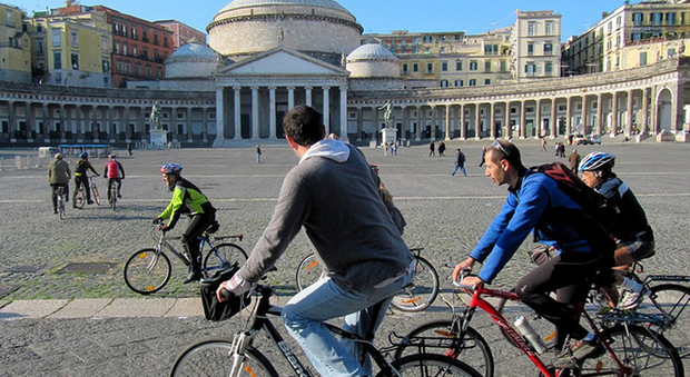 Novità per il «Bike Sharing» a Napoli, le linee del Comune