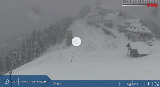 La prima neve a settembre sul Monte Lussari a Tarvisio 