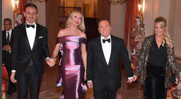 Marco Bacini, Federica Panicucci, Silvio Berlusconi e Francesca Pascale