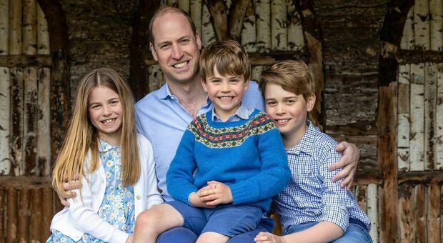 Principe George a Eton con papà William e mamma Kate: costi e curiosità sulla scuola