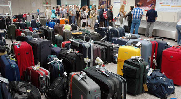 Furti in serie di bagagli sui treni nelle stazioni: Polfer arresta 2 maghrebini