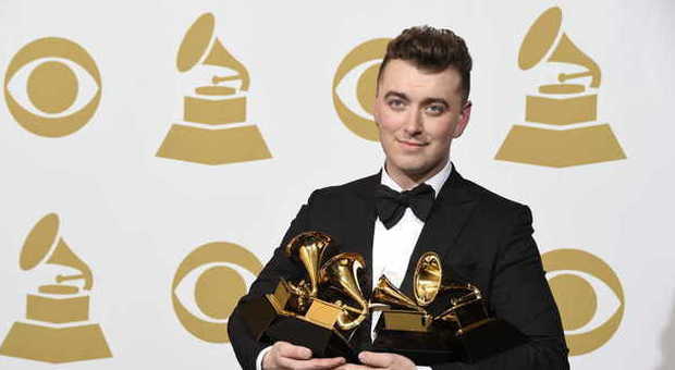 Grammy Awards 2015, trionfa Sam Smith: per lui quattro grammofoni d'oro