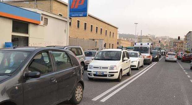 Traffico in tilt per lavori Code e disagi sulla Flaminia