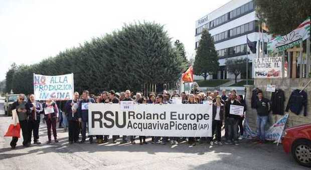 Roland, due ore di sciopero contro la chiusura definitiva
