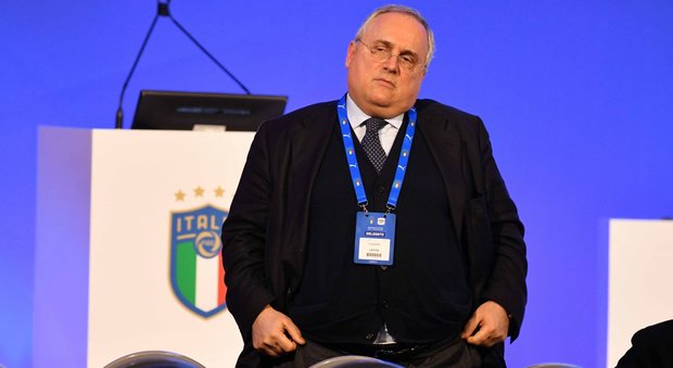 Lotito faccia a faccia con Nicchi: "Senza Var, Lazio prima". Il capo degli arbitri: "Errore colpa di un operatore tv..."