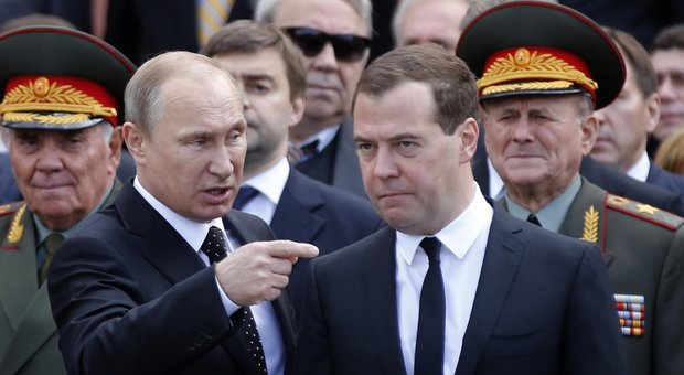 Putin cambia la Costituzione (e lancia un'opa sul futuro). Medvedev lascia, c'è nuovo premier