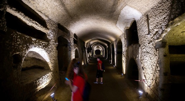 Catacombe di Napoli, turismo da record al rione Sanità: «Crescita del 10% sul 2019»